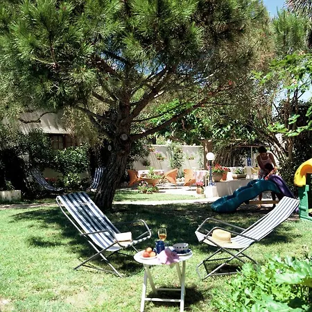 Le Mirage 3*